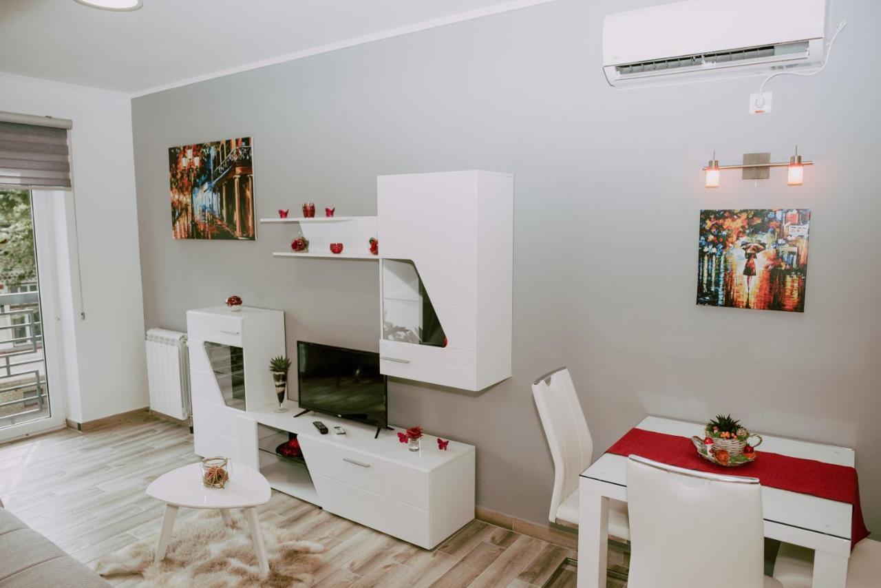 Apartment Rea ซูโบติกา ภายนอก รูปภาพ
